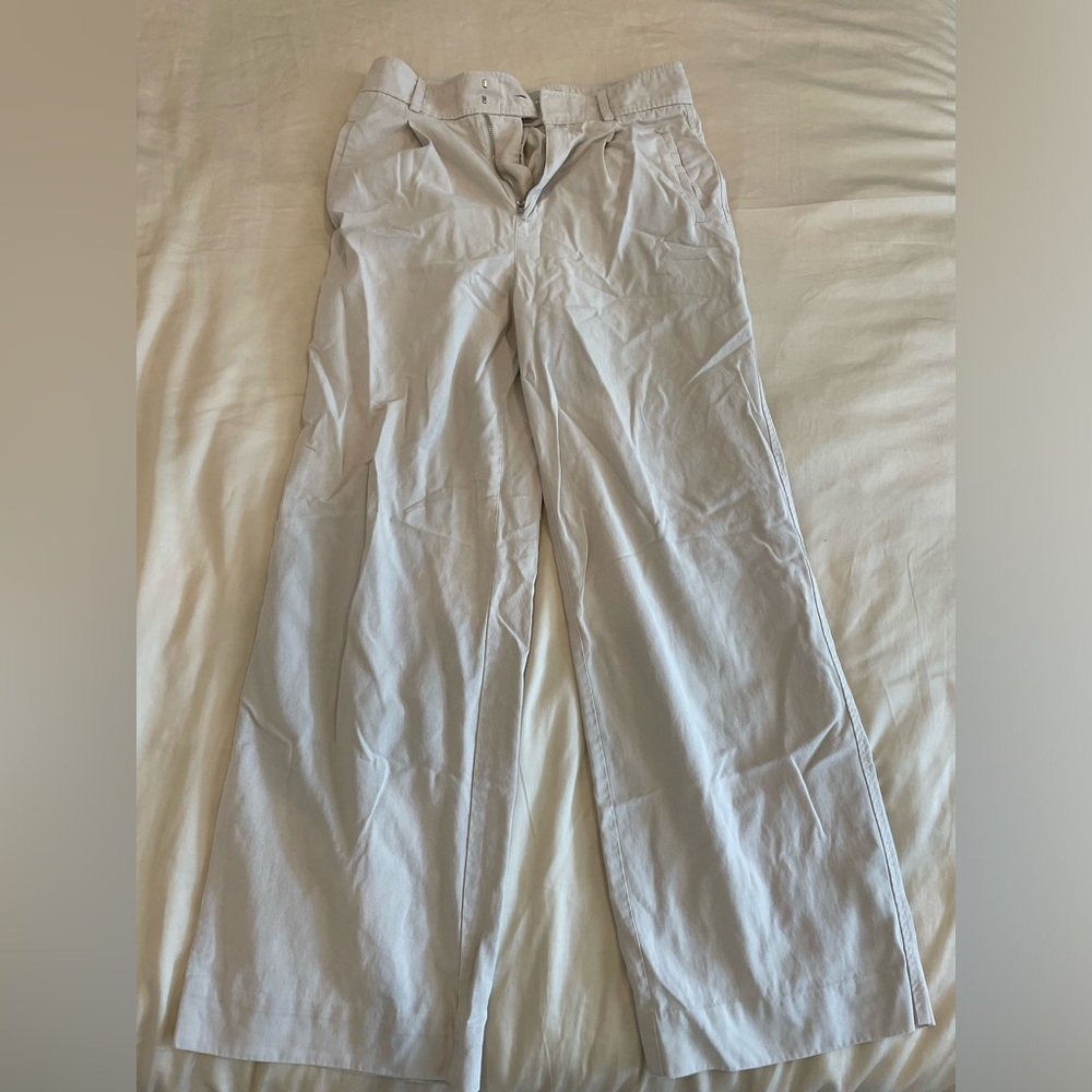 Cream beige Everlane trousers